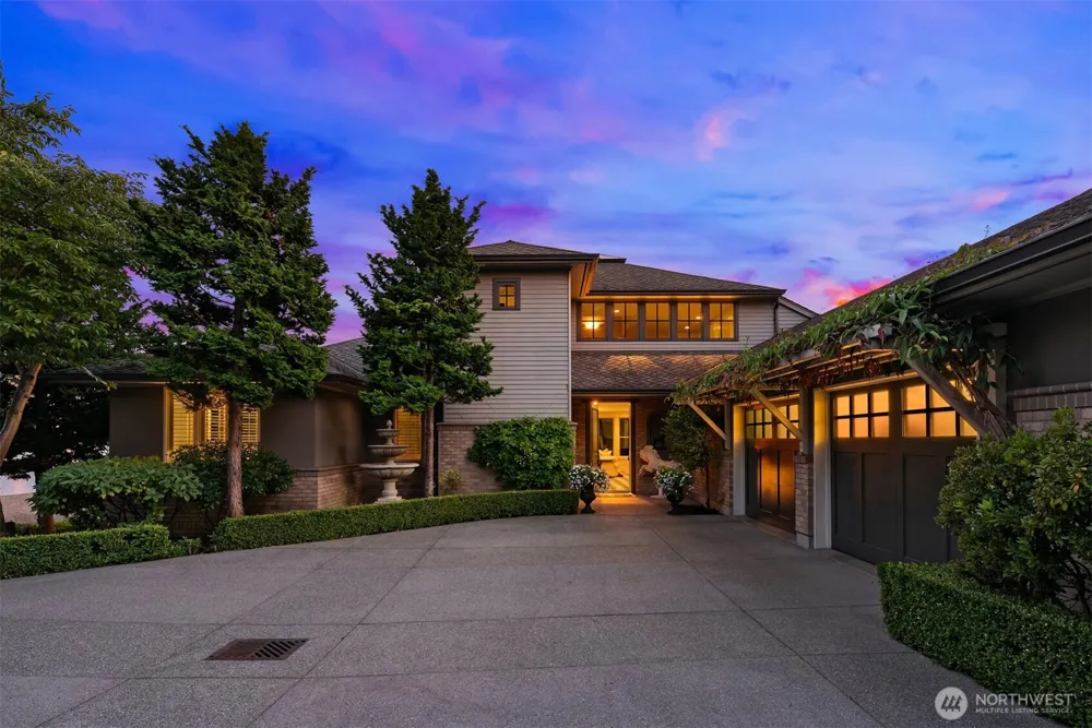 16 Enatai Drive Bellevue, WA 98004