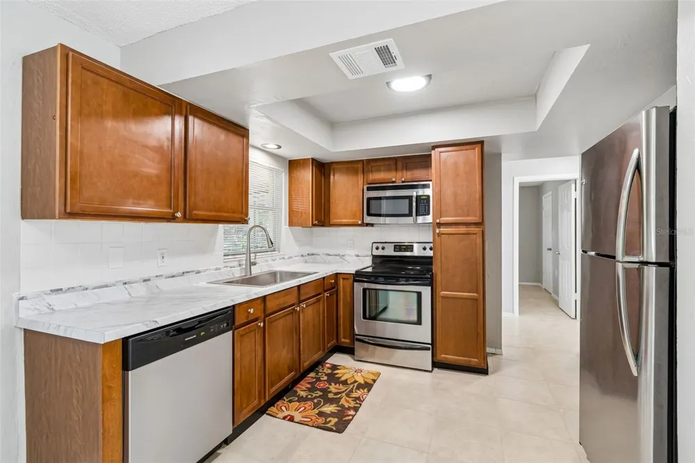 9631 MARLINTON LANE Port Richey, FL 34668
