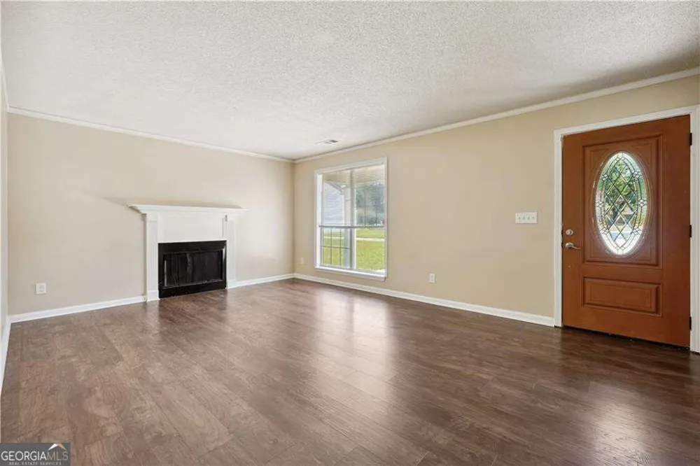 6223 Marbut Farms LN Lithonia, GA 30058