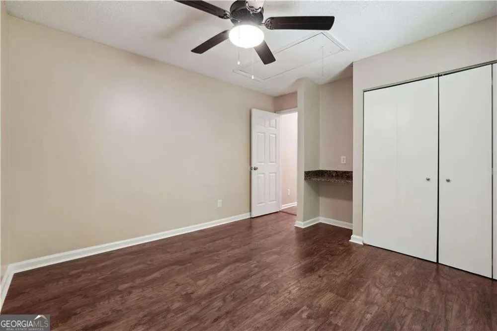 6223 Marbut Farms LN Lithonia, GA 30058