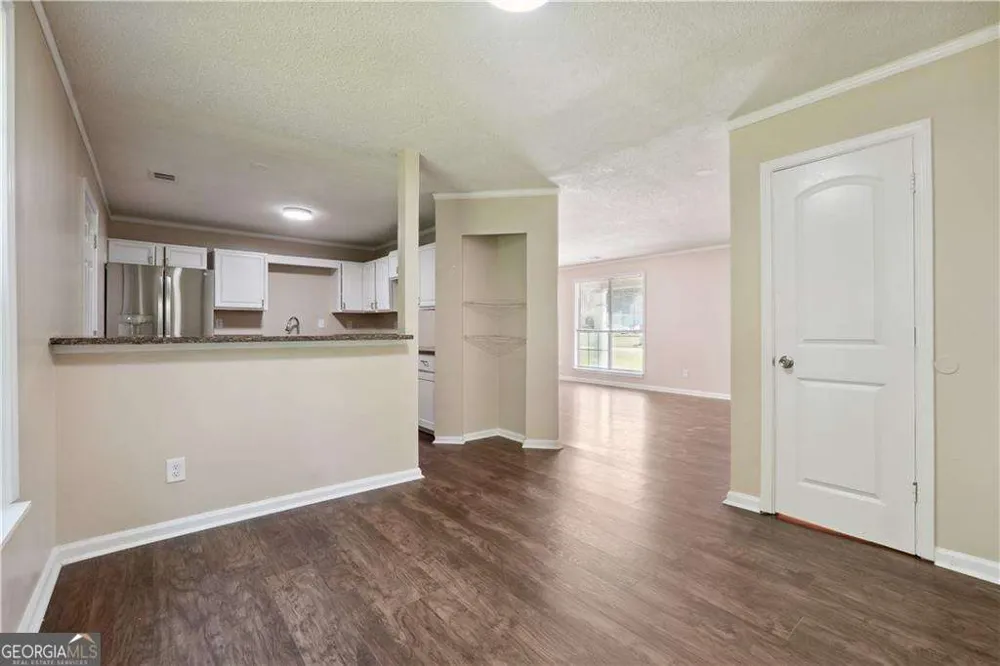 6223 Marbut Farms LN Lithonia, GA 30058