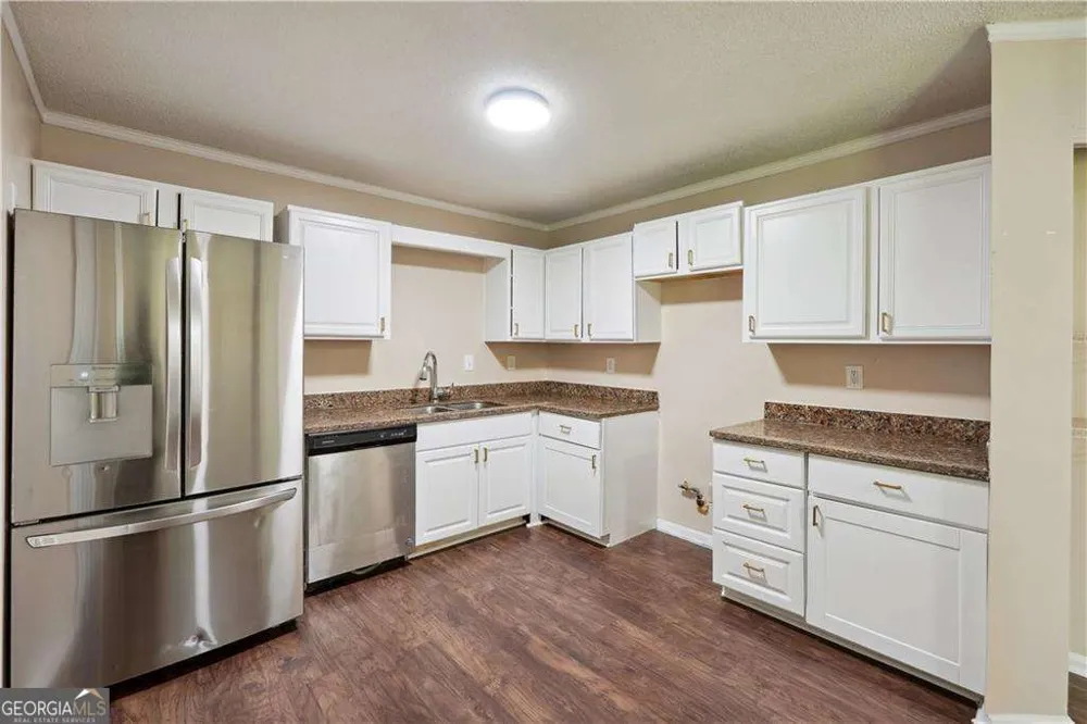 6223 Marbut Farms LN Lithonia, GA 30058
