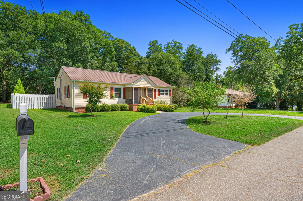 473 Ty Cobb ST Royston, GA 30662
