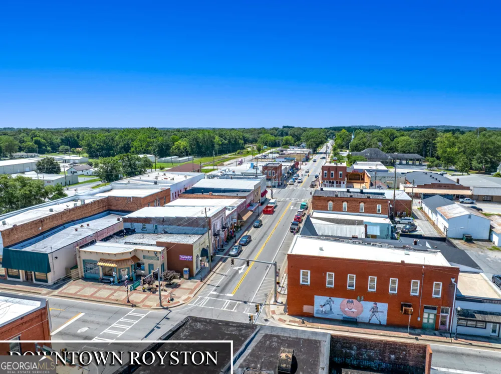 473 Ty Cobb ST Royston, GA 30662