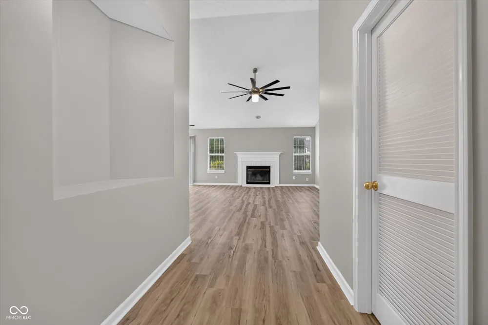 6540 Abby Lane Zionsville, IN 46077