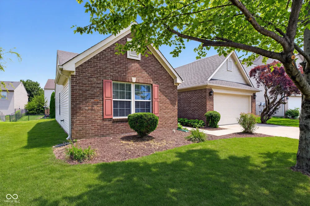 6540 Abby Lane Zionsville, IN 46077