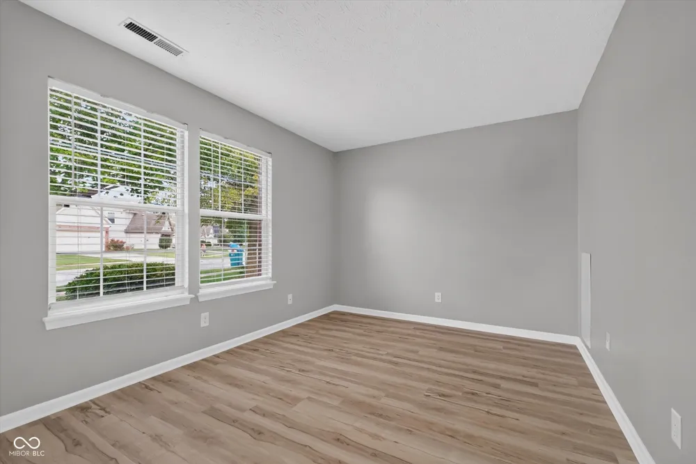 6540 Abby Lane Zionsville, IN 46077