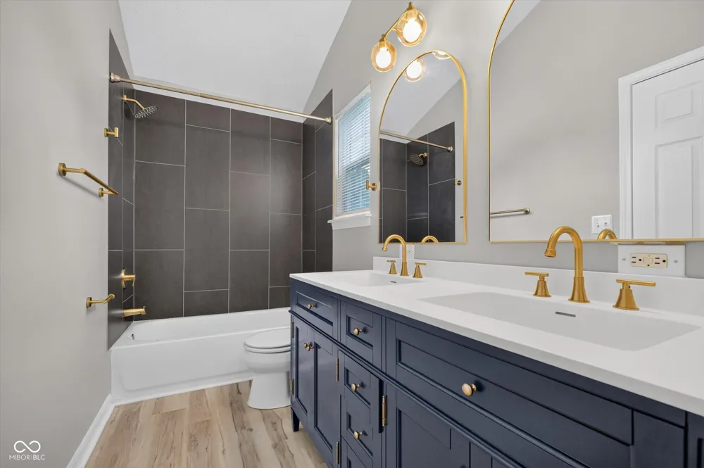 6540 Abby Lane Zionsville, IN 46077