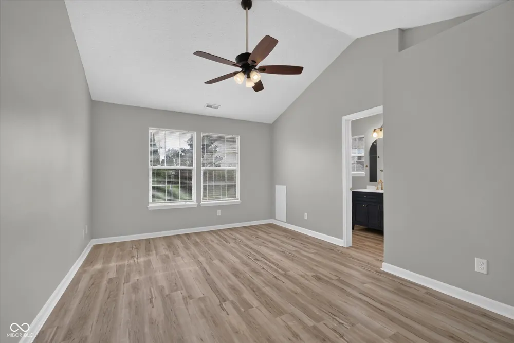 6540 Abby Lane Zionsville, IN 46077
