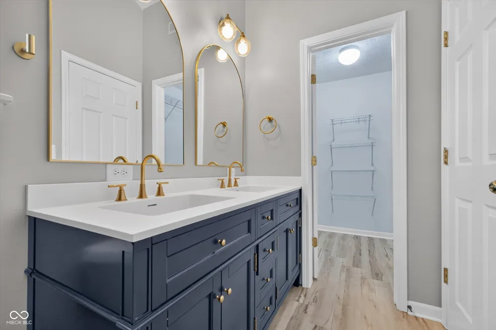 6540 Abby Lane Zionsville, IN 46077
