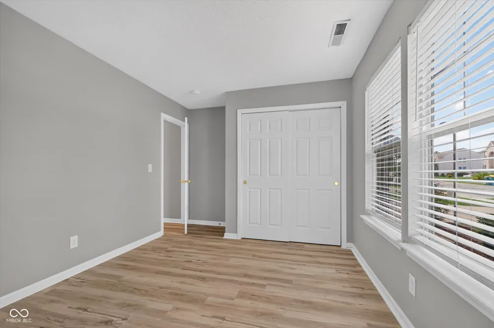 6540 Abby Lane Zionsville, IN 46077