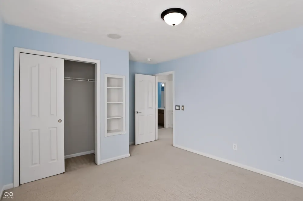 13973 Avalon East Drive Fishers, IN 46037