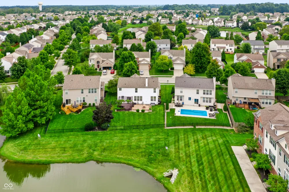 13973 Avalon East Drive Fishers, IN 46037