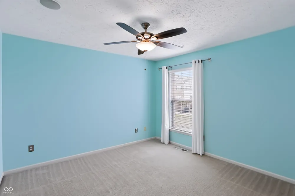 13973 Avalon East Drive Fishers, IN 46037