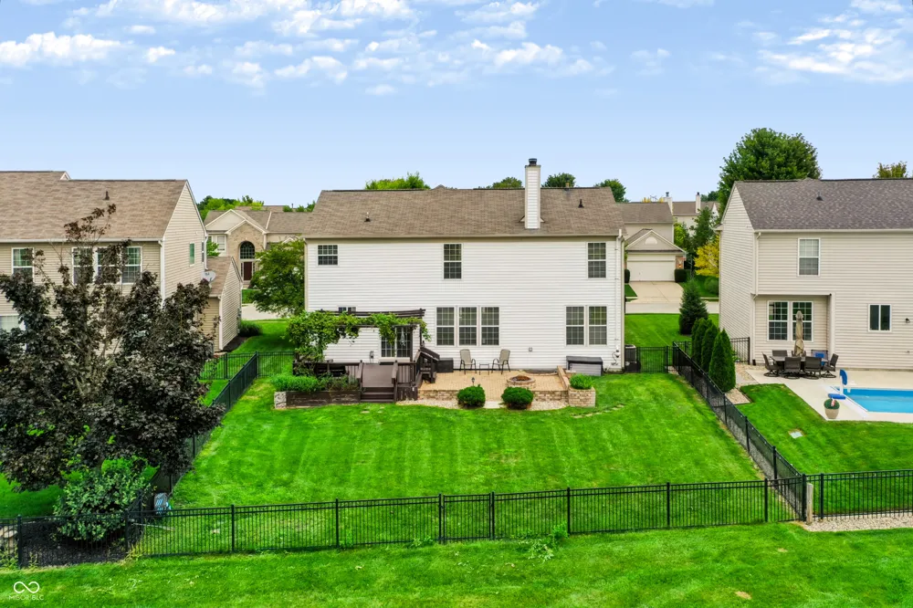 13973 Avalon East Drive Fishers, IN 46037