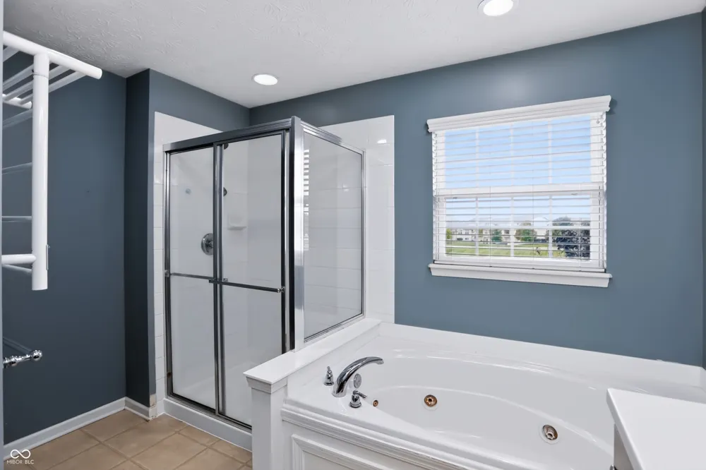13973 Avalon East Drive Fishers, IN 46037