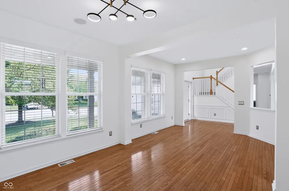 13973 Avalon East Drive Fishers, IN 46037