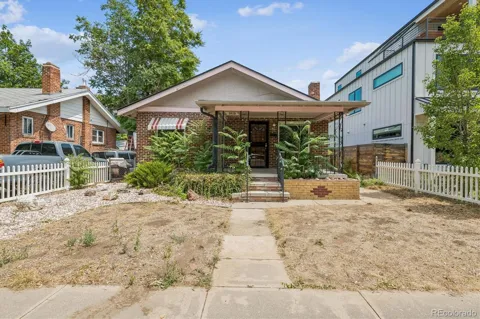 3828 Wyandot Street