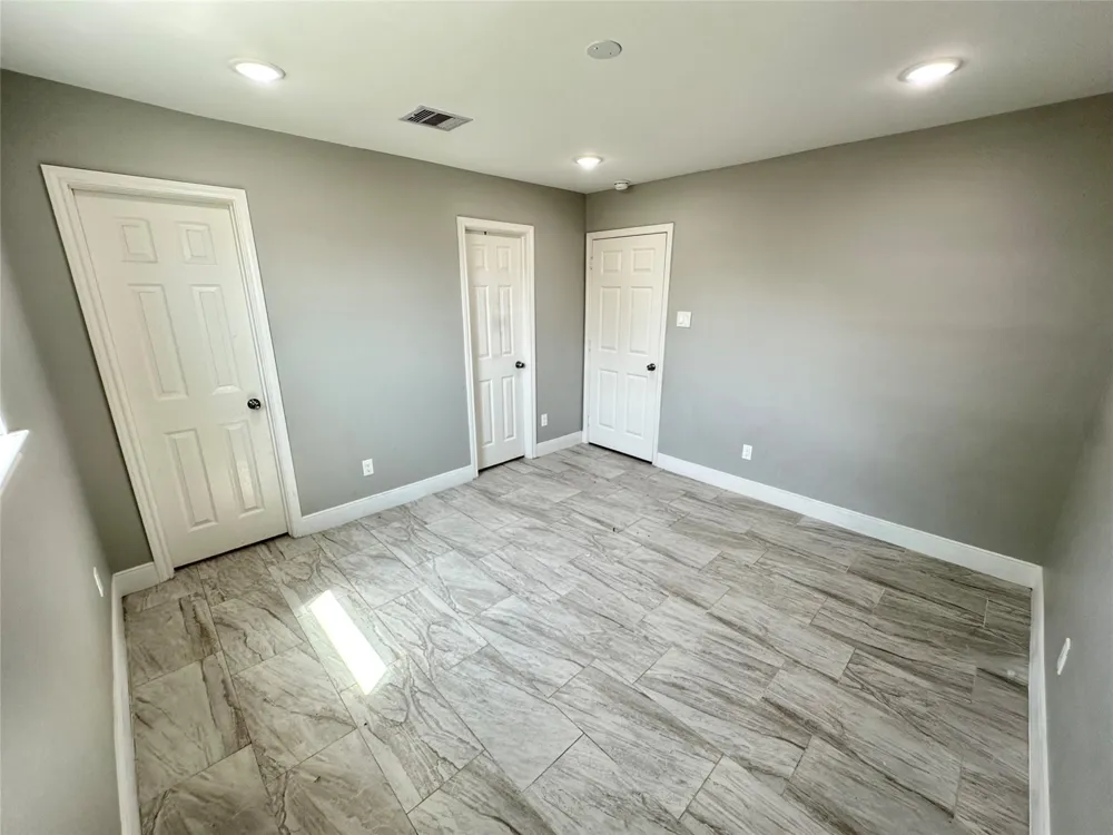 12703 W Hardy Road Houston, TX 77037