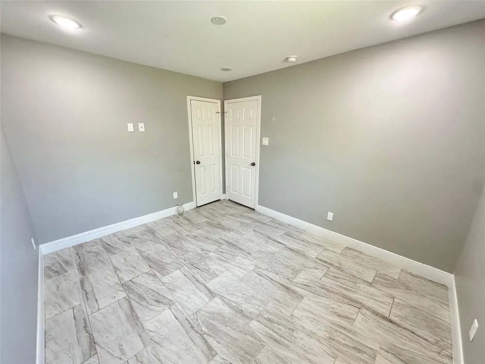 12703 W Hardy Road Houston, TX 77037