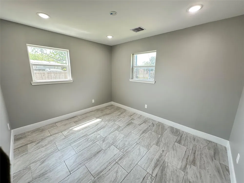 12703 W Hardy Road Houston, TX 77037