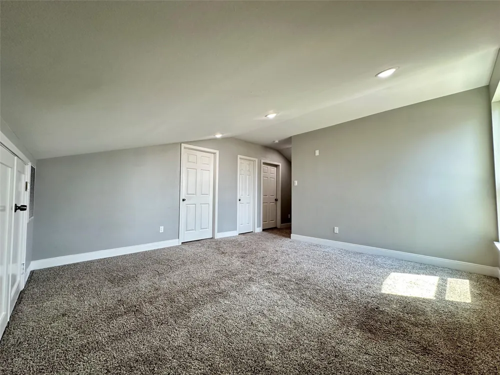 12703 W Hardy Road Houston, TX 77037