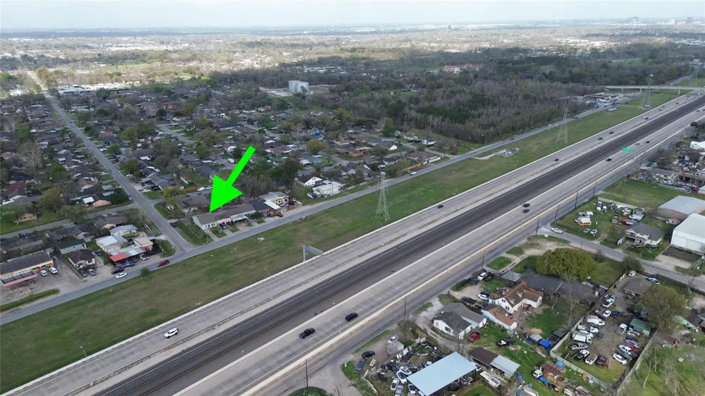 12703 W Hardy Road Houston, TX 77037