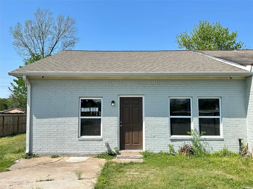 12703 W Hardy Road Houston, TX 77037
