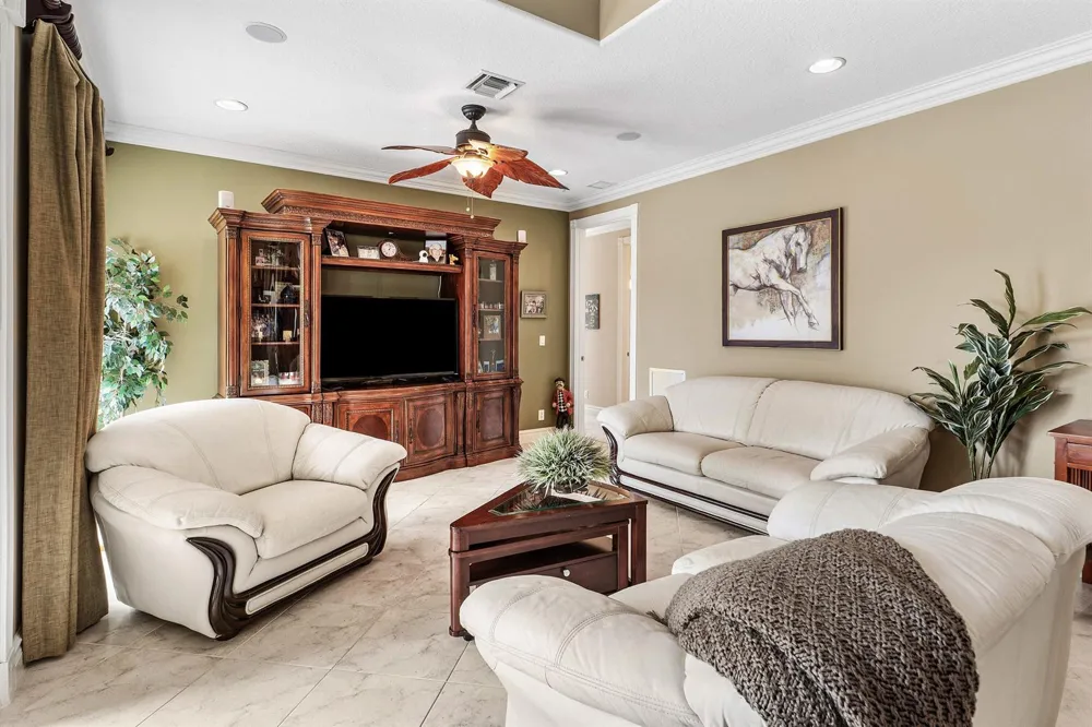 2749 A ROAD Loxahatchee, FL 33470