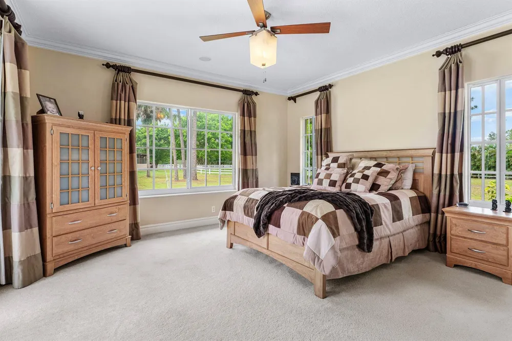 2749 A ROAD Loxahatchee, FL 33470