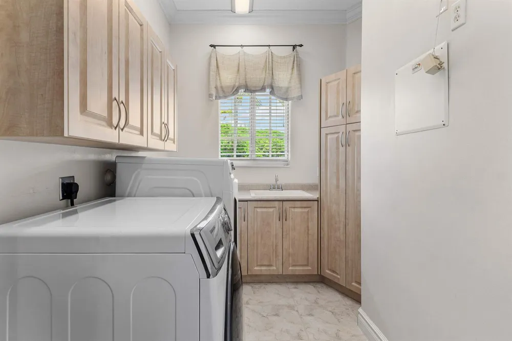 2749 A ROAD Loxahatchee, FL 33470