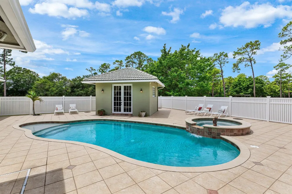 2749 A ROAD Loxahatchee, FL 33470