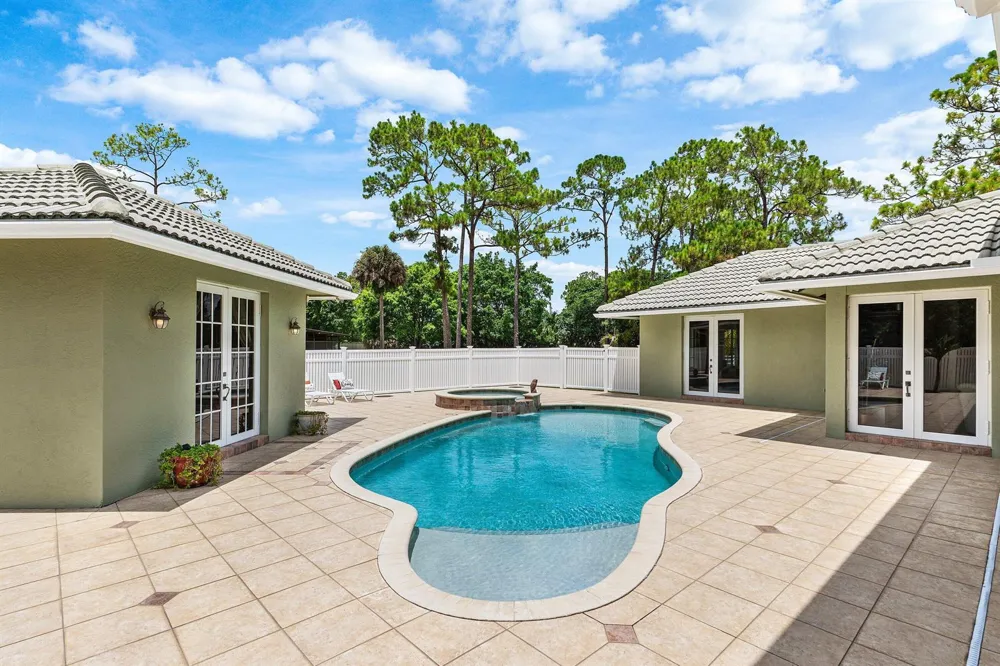 2749 A ROAD Loxahatchee, FL 33470
