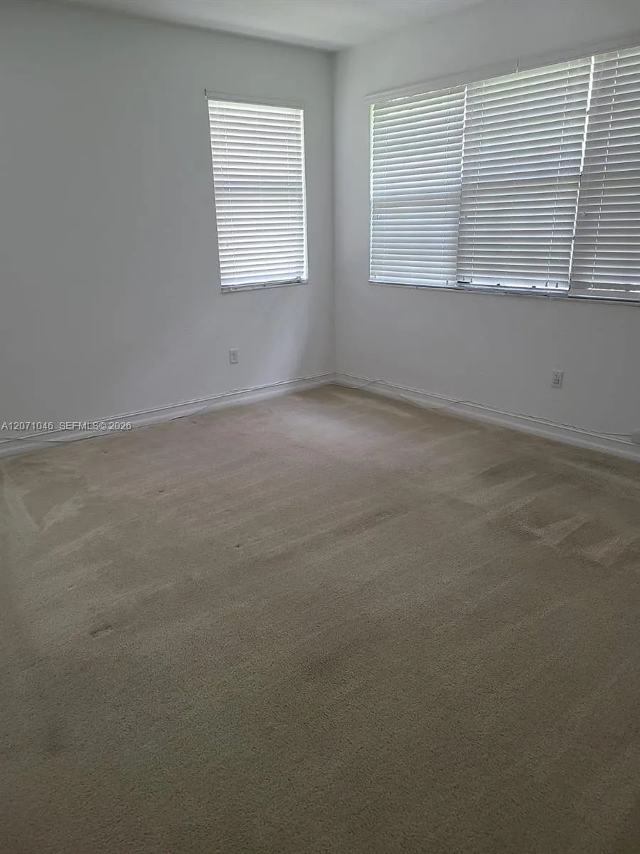 11362 SW 15th St Pembroke Pines, FL 33025