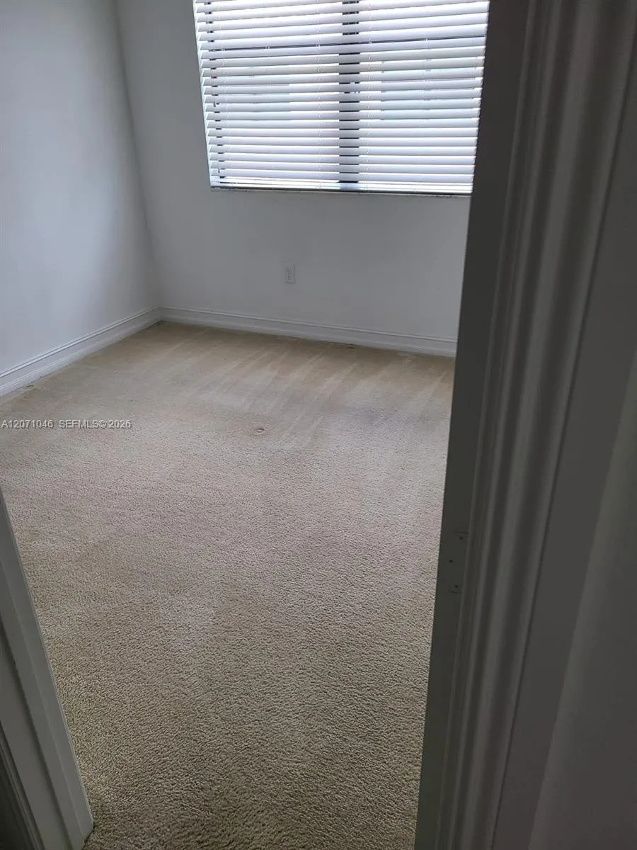 11362 SW 15th St Pembroke Pines, FL 33025