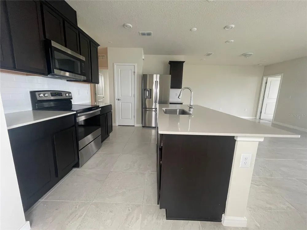 1260 REGAL KING DRIVE Kissimmee, FL 34746