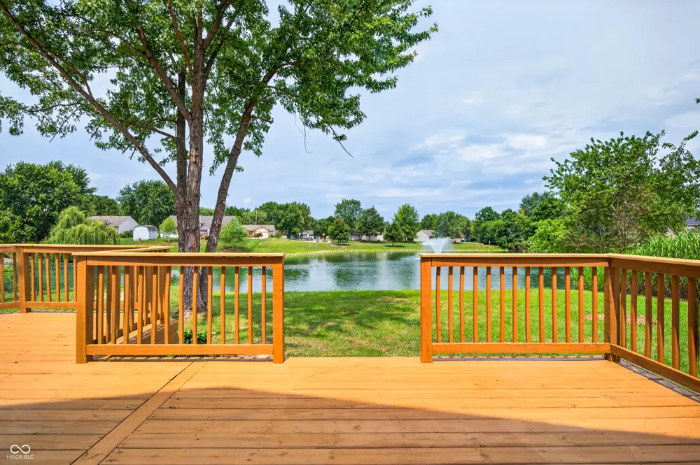 776 Shore View Drive Franklin, IN 46131