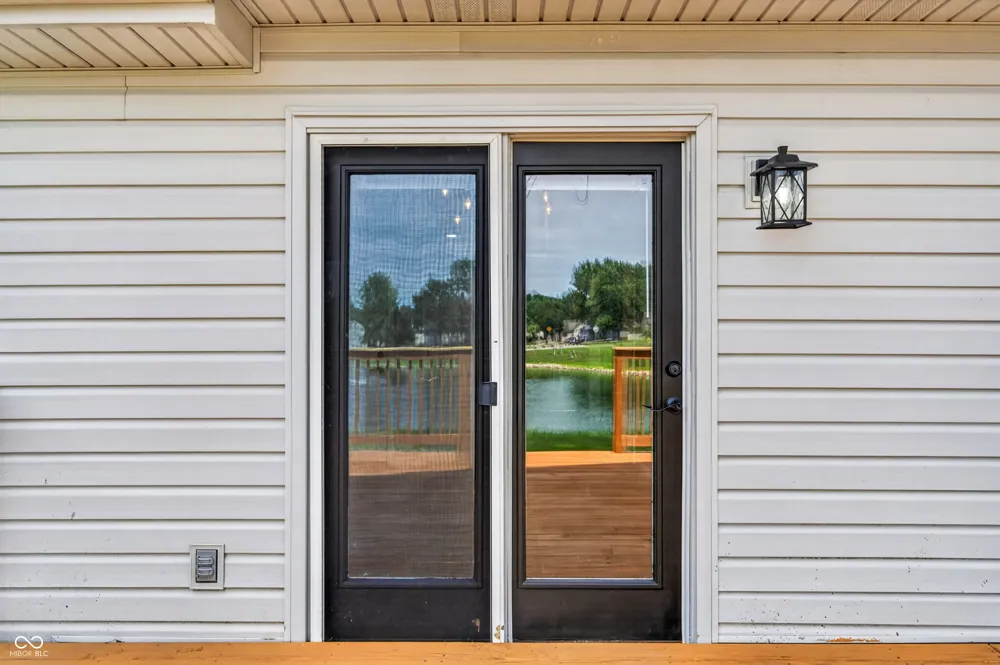 776 Shore View Drive Franklin, IN 46131