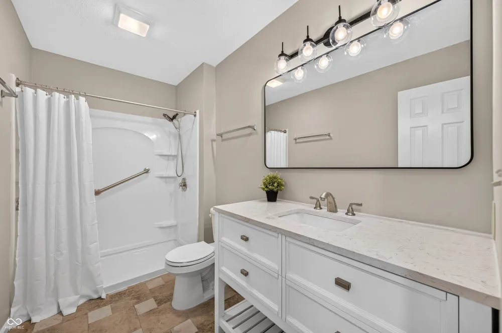 776 Shore View Drive Franklin, IN 46131