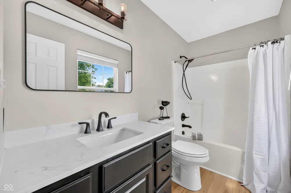 776 Shore View Drive Franklin, IN 46131