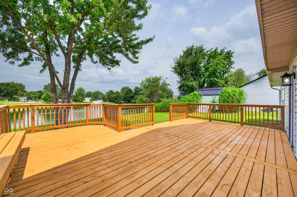 776 Shore View Drive Franklin, IN 46131