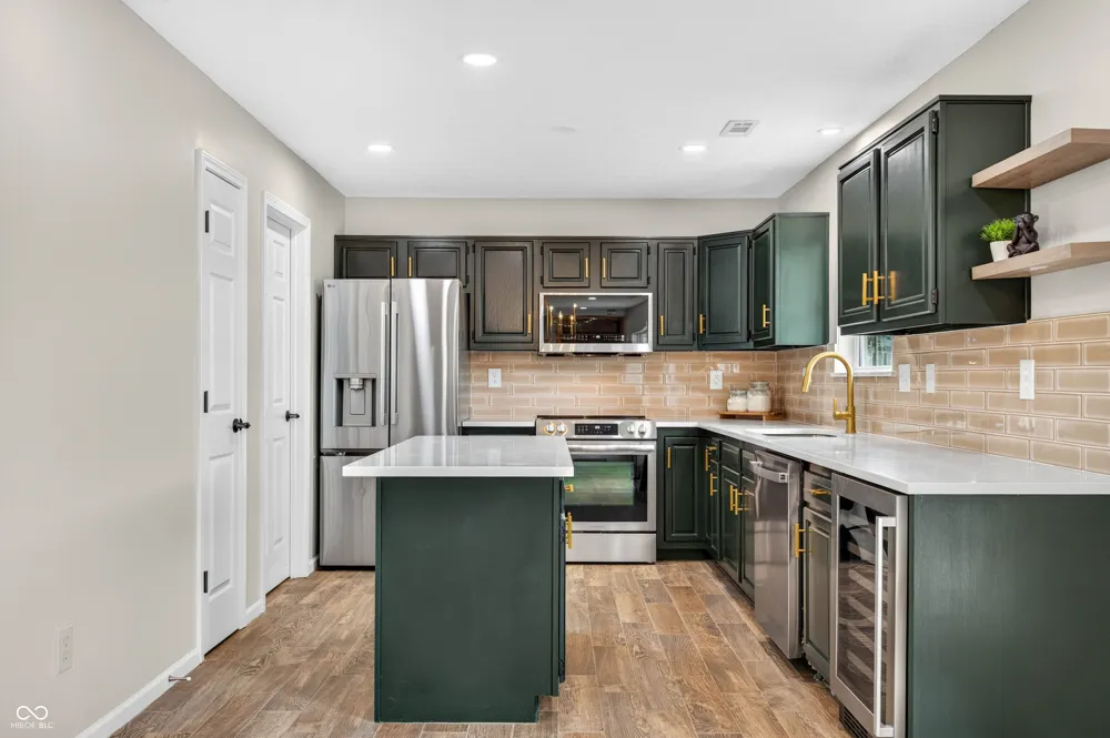 776 Shore View Drive Franklin, IN 46131
