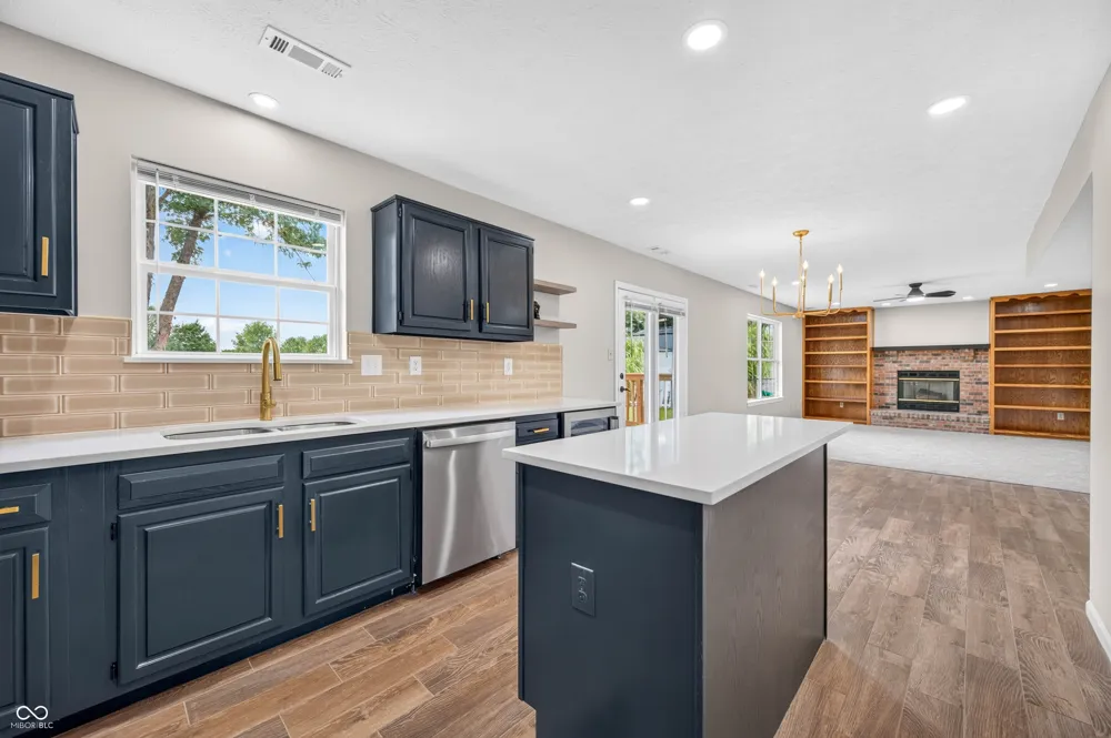 776 Shore View Drive Franklin, IN 46131