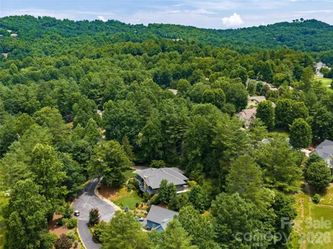 1071 Linkside Drive