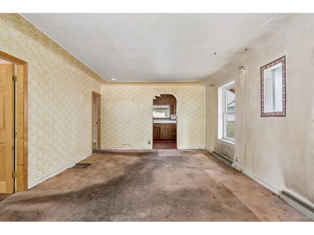 3828 Wyandot Street Denver, CO 80211