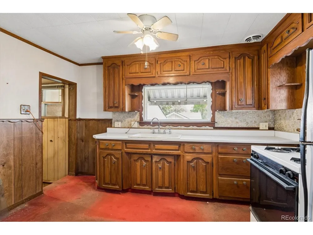 3828 Wyandot Street Denver, CO 80211