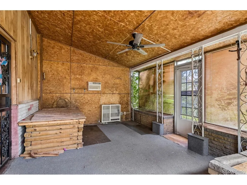 3828 Wyandot Street Denver, CO 80211