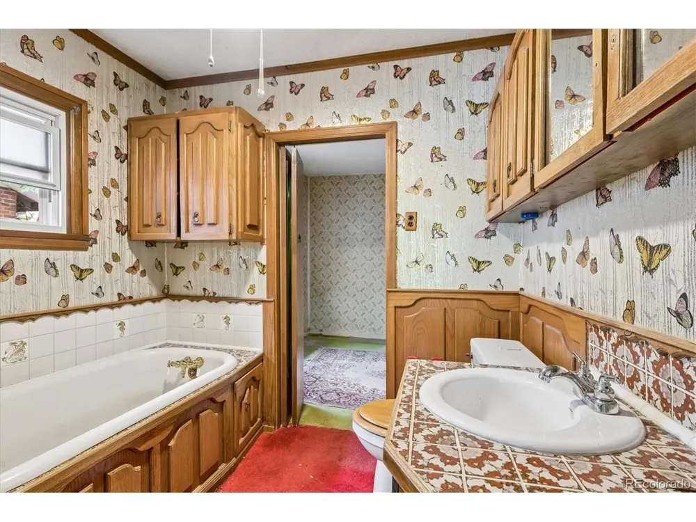 3828 Wyandot Street Denver, CO 80211