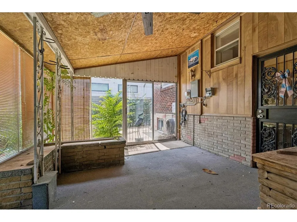 3828 Wyandot Street Denver, CO 80211