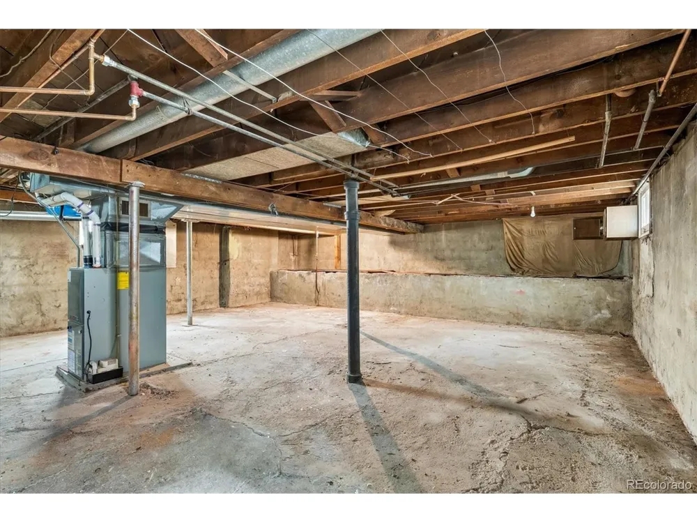 3828 Wyandot Street Denver, CO 80211